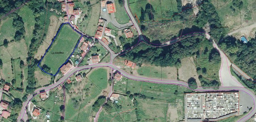 Finca edificable en Lada   La Piezona