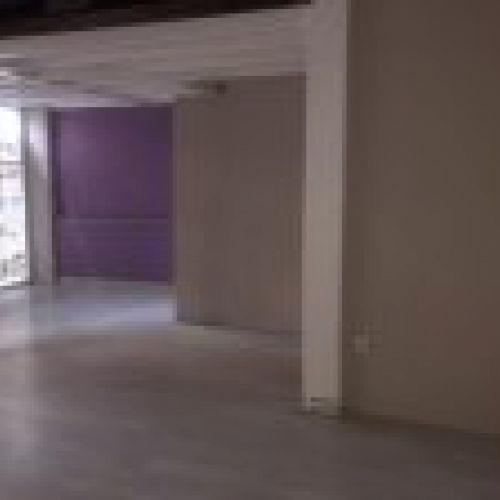 Local comercial en alquiler   Celestino Cabeza