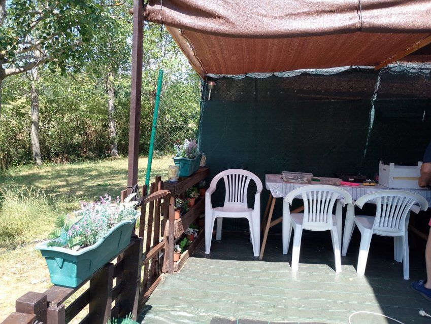 7d2bf5cd 1327 43d6 a829 0500f74f55b9