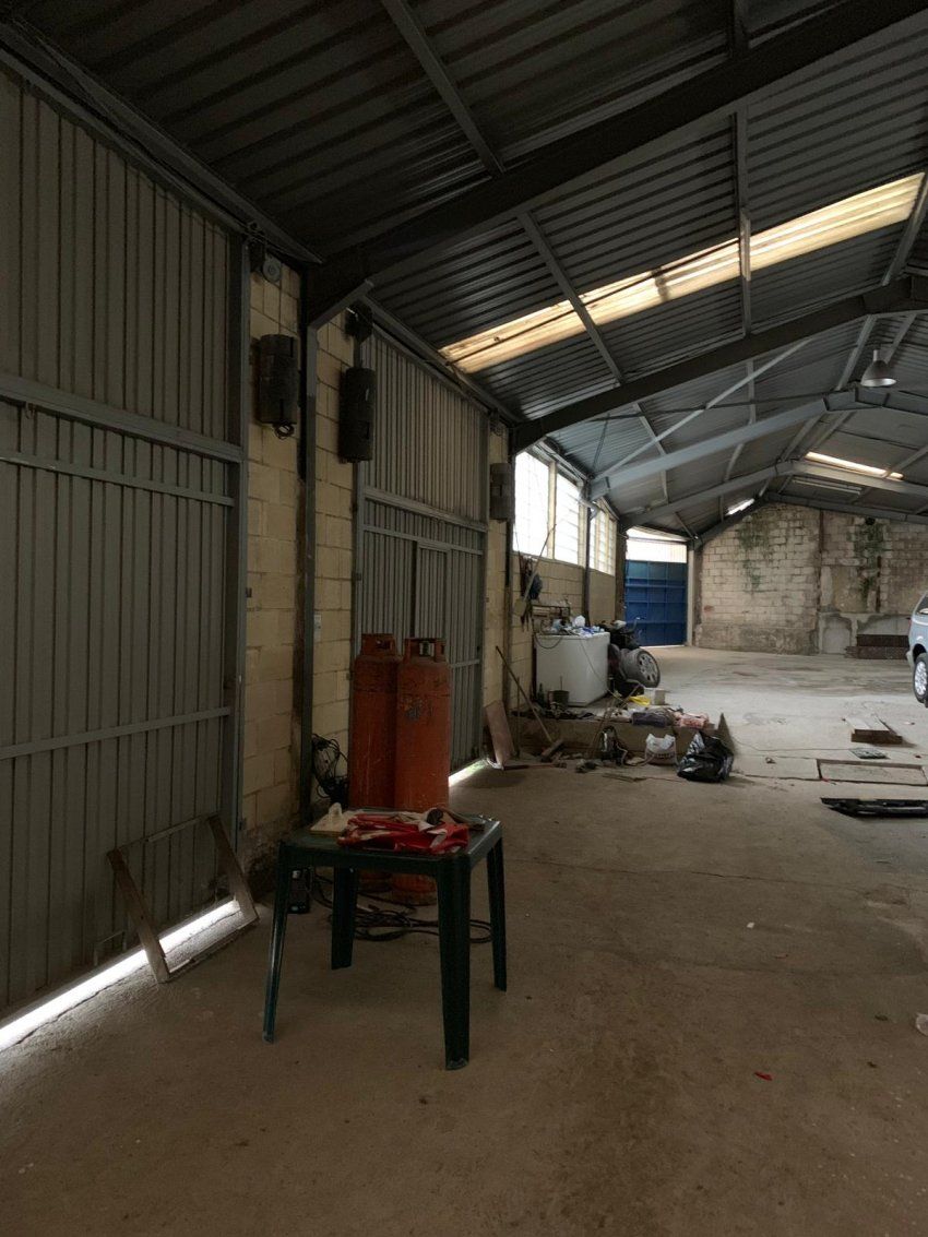 Casa, finca y nave   La Felguera