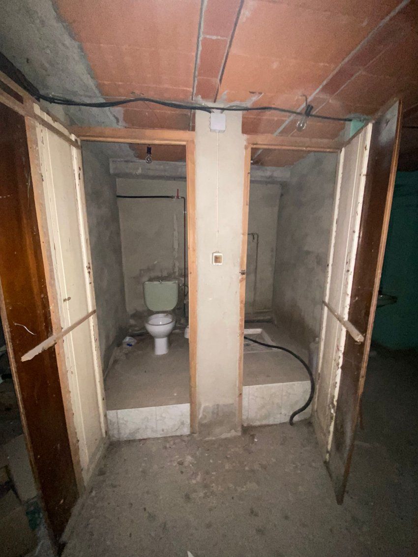 Local comercial en La Felguera   Jesús F