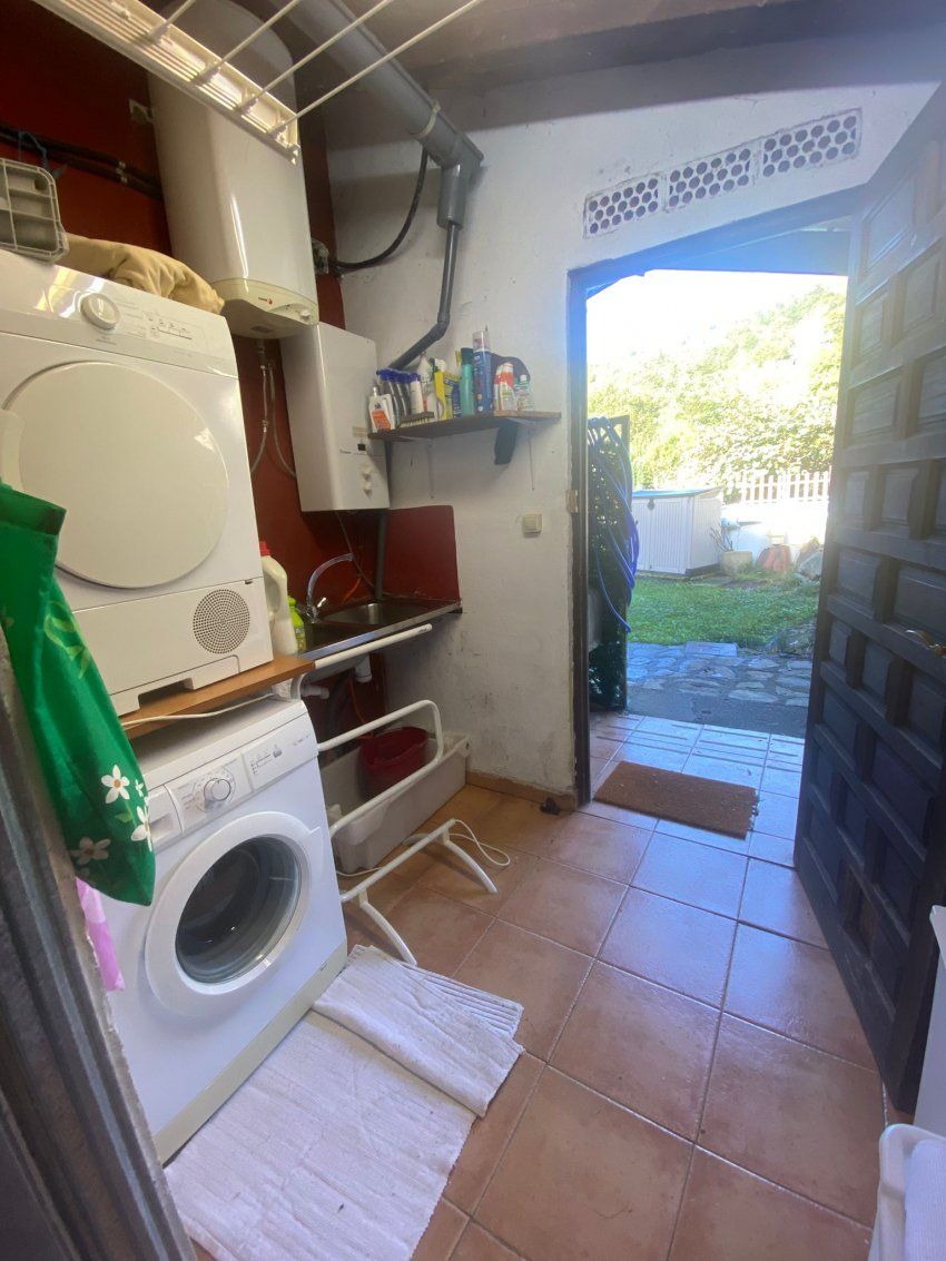 19acb298 694e 4a59 b5a6 44359cc4d294