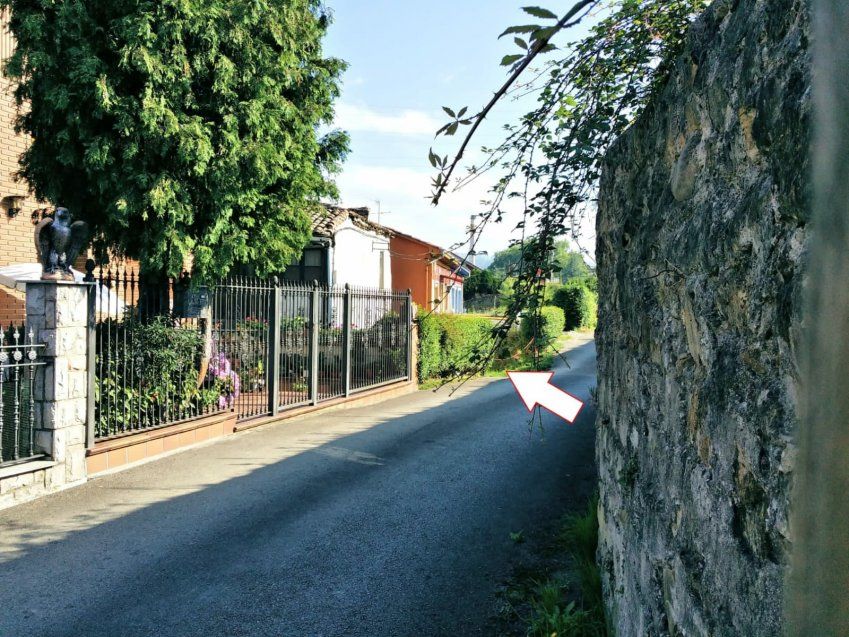 Casa a rehabilitar con jardín   La Felguera