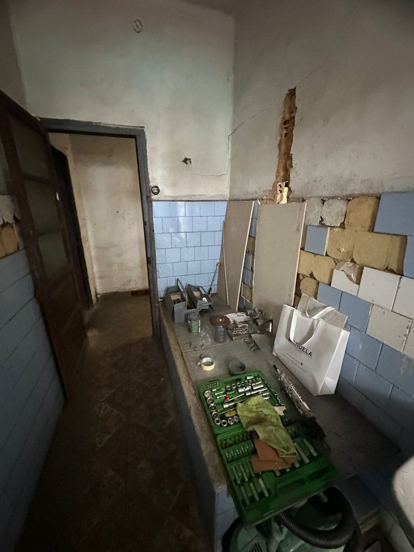 f2c1c33f 858e 47ae b5f0 aceaf0053806