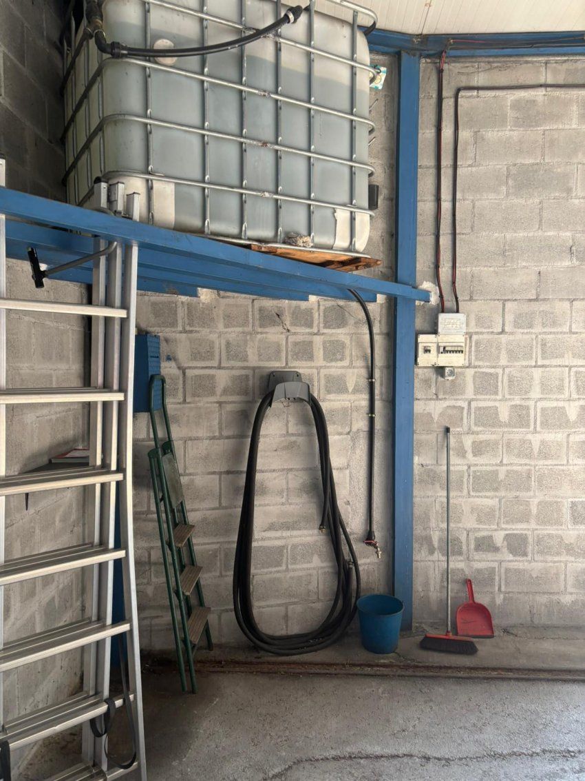 2983a8f0 8149 4645 a93b 242c2f2e1a7f