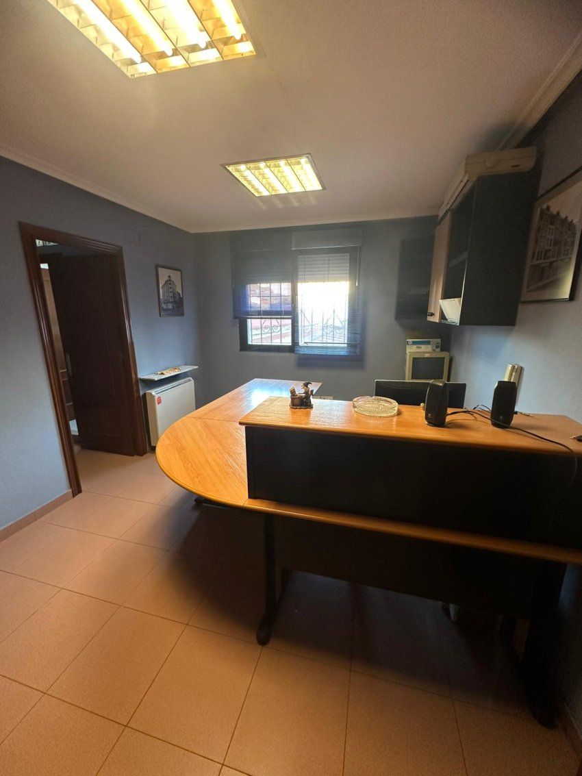 03de9c1c e9df 46b7 8666 100bff427f5e