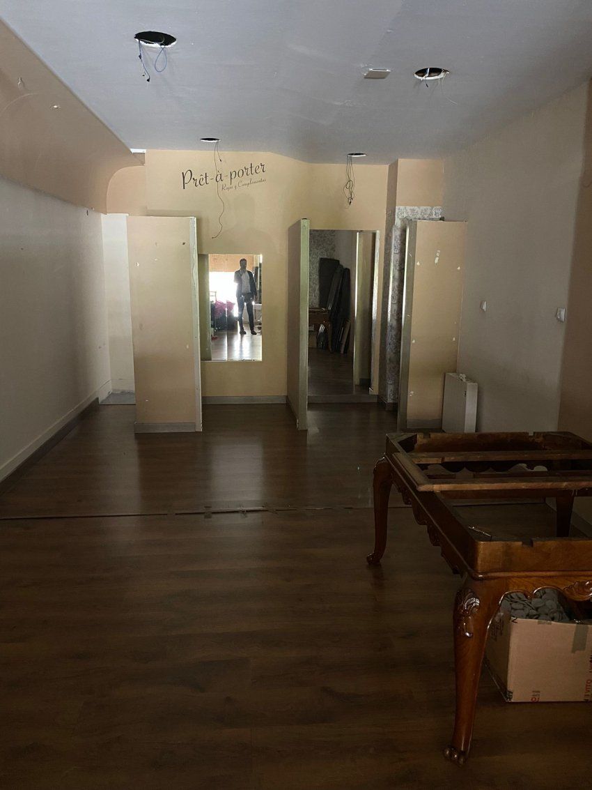 Bajo comercial en venta en La Felguera   Gregorio Aurre