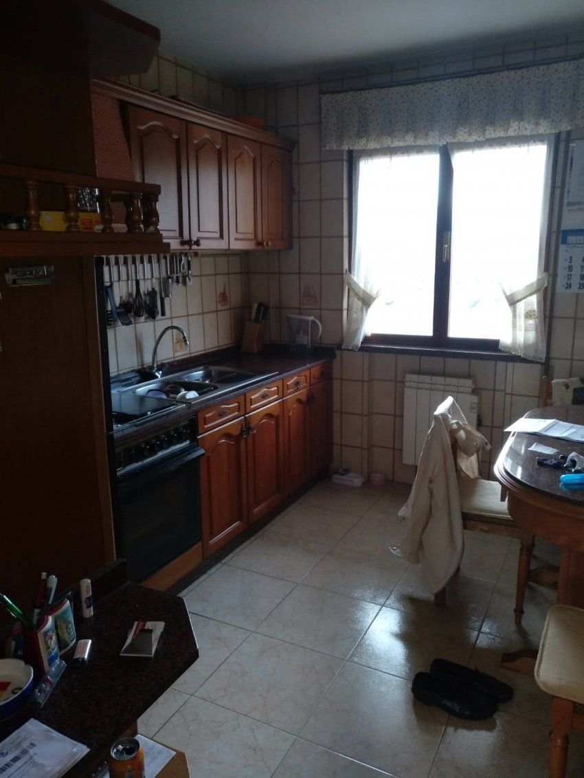 Amplio piso en La Felguera   Florez Estrada