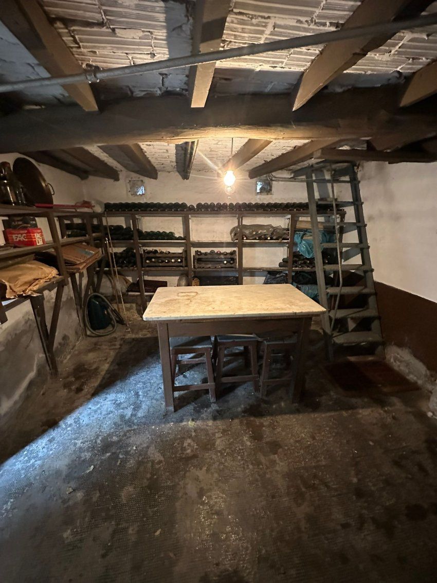 9907721a ad83 4756 bddb b50858418199