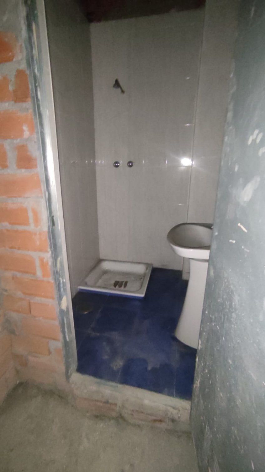 Amplio local diáfano en La Felguera   Marqués de Bolarque