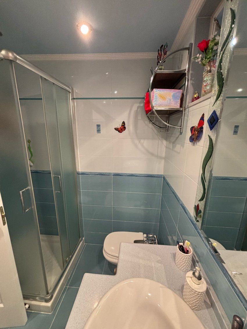 bf674d44 e653 4a3b bf96 0a8474822140