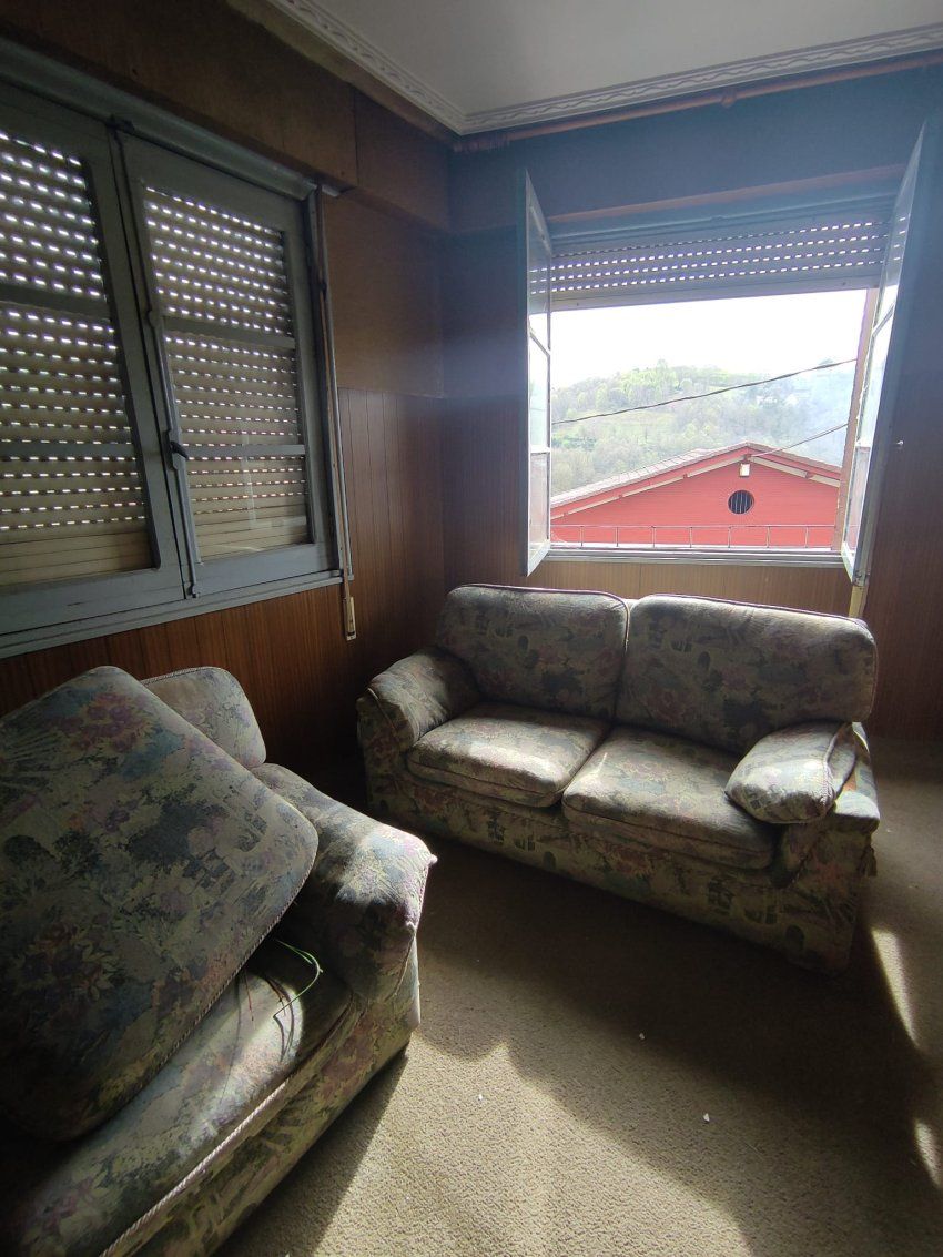 03fd89f9 c004 4f94 bbd2 6fa7b5348724