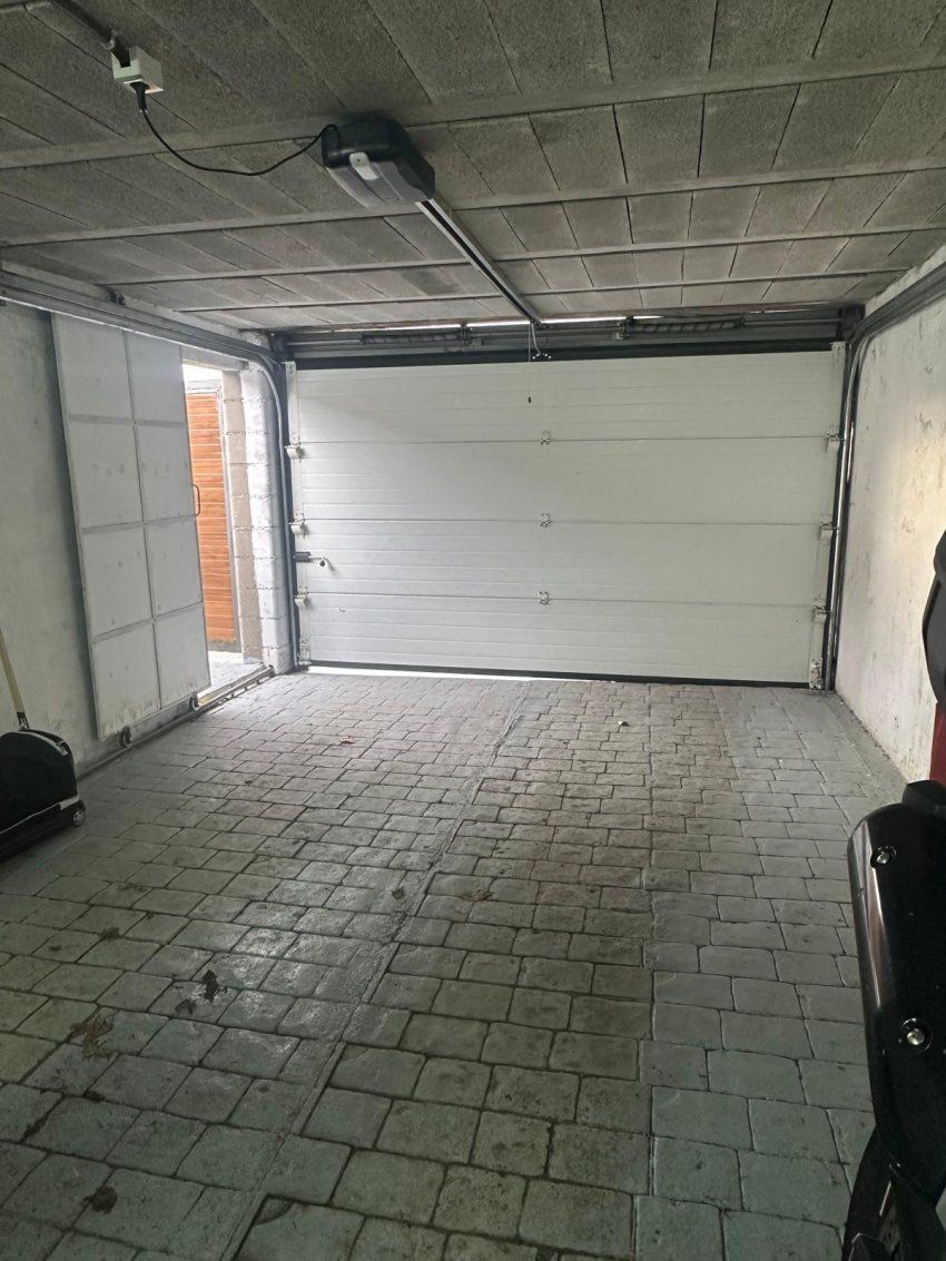 9b19ab37 b549 48b7 a4e7 b5ba7c404553