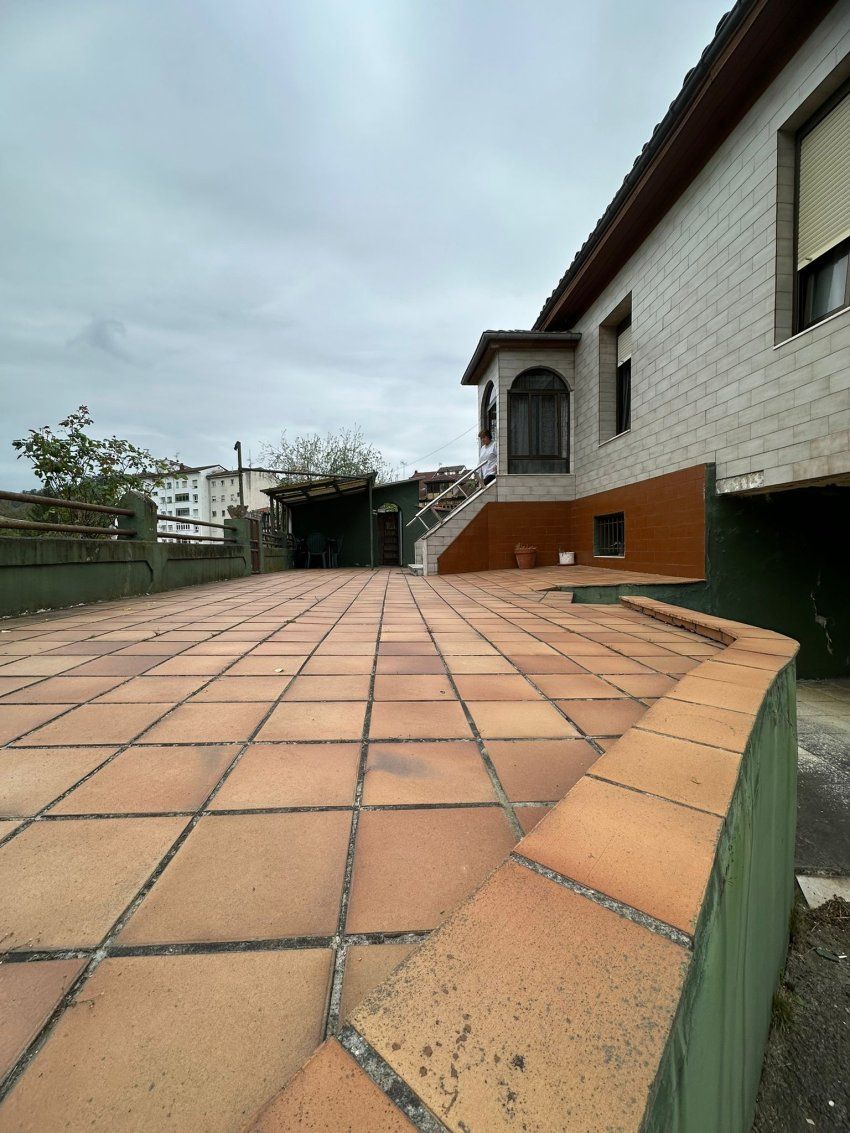 8816637c dabb 4c45 8e34 9ed461e0b297