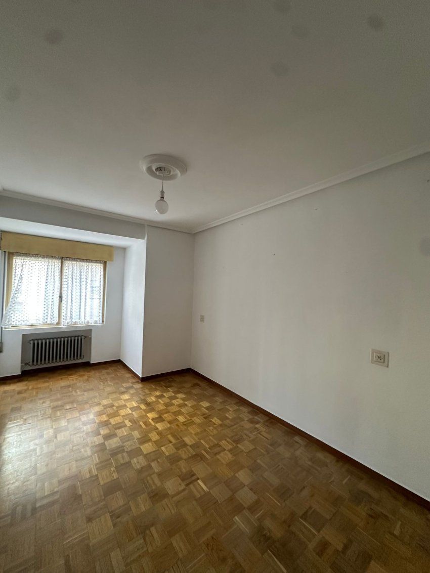 3380b717 7613 4621 a845 f8bd9c21f9b9