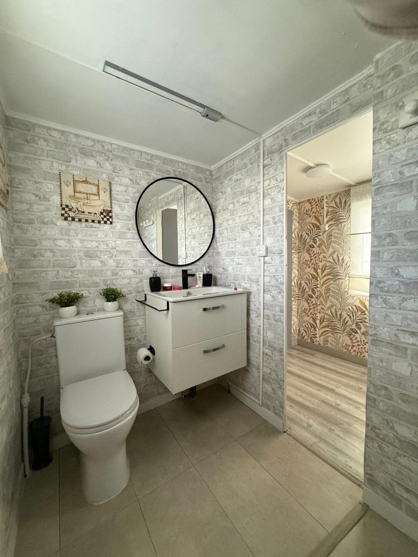 ca6cc7ee 4aab 4424 a968 4a6538f1fc9a