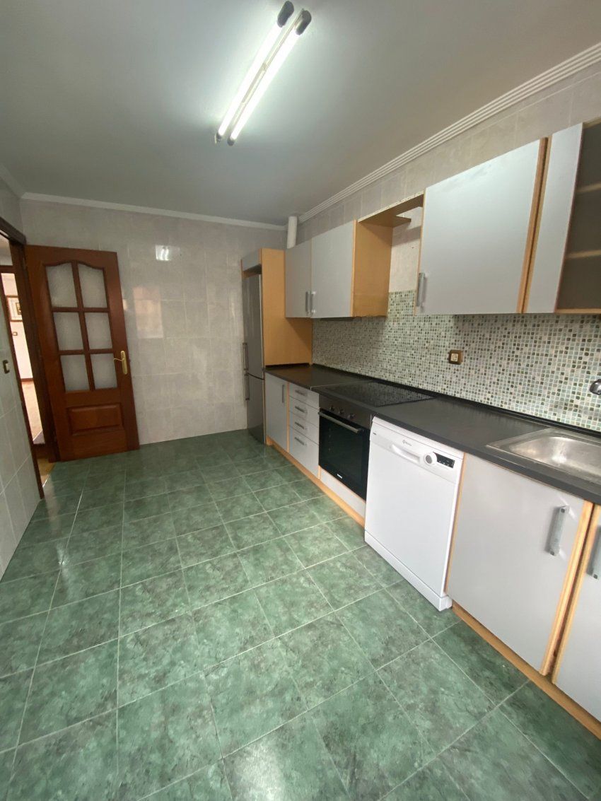 db21040b b338 47d9 bb0f 7aa7c43769bc