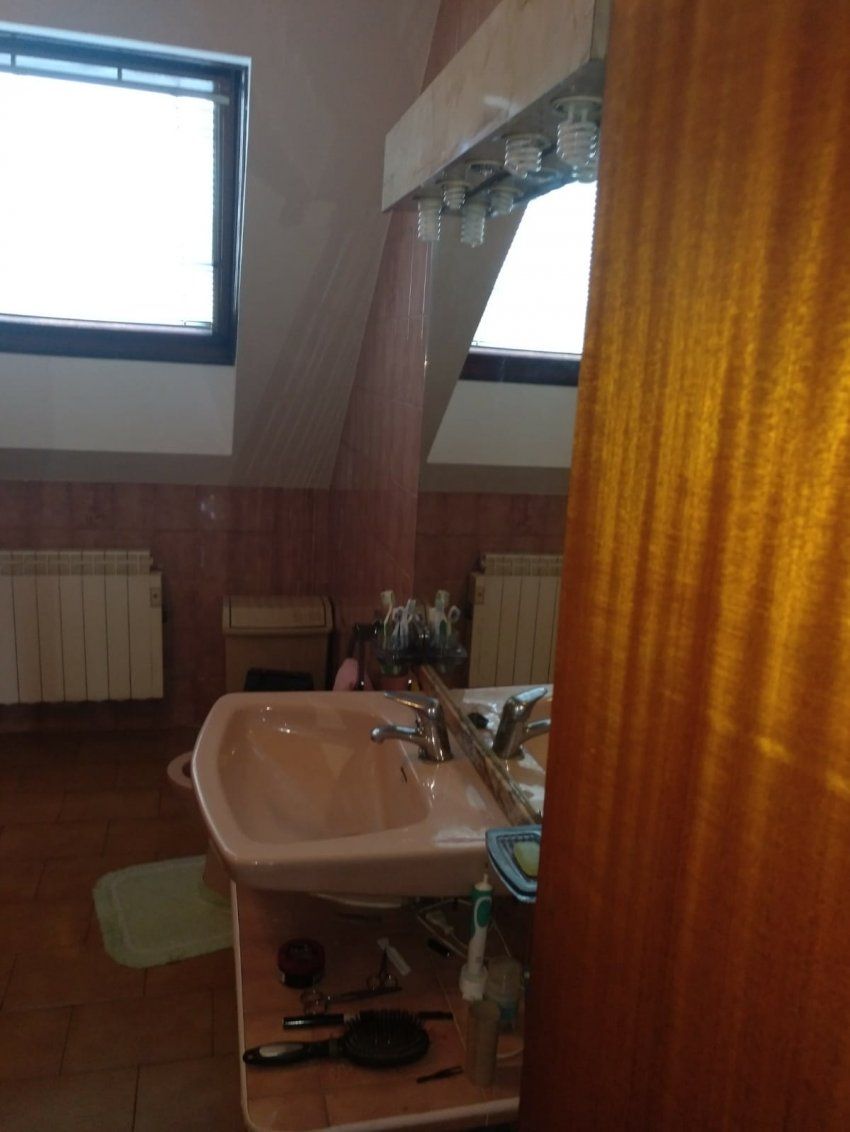 Amplio piso en La Felguera   Florez Estrada