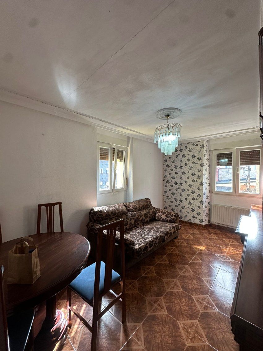 ea4557f1 2394 4628 9b4f ab8e7f4a609b