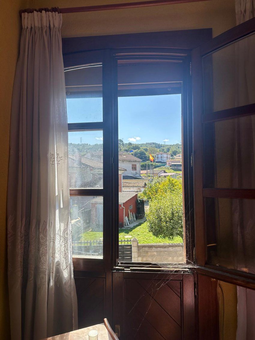 c4415b26 039c 4b44 9999 1e50c529e49c