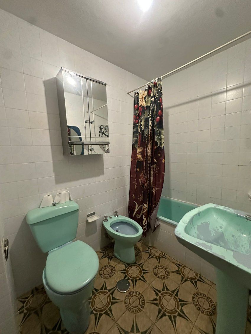 051ae11d 5e26 4a27 8f2e aedd3ab61c1e