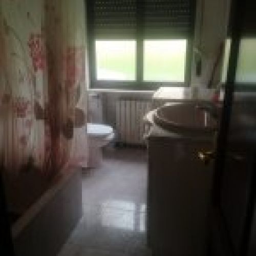 3f03d270 2a01 4b23 bebf 65eb54196b5d