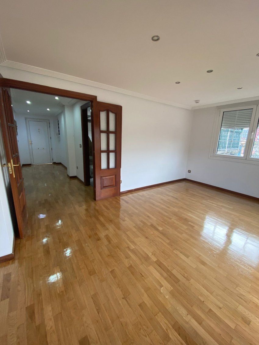 0ee3f4ea be39 4347 b968 b1866d639852