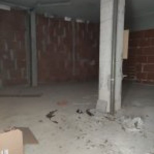 Alquiler de local   Nuevo Langreo   Esquina Manuel Suárez