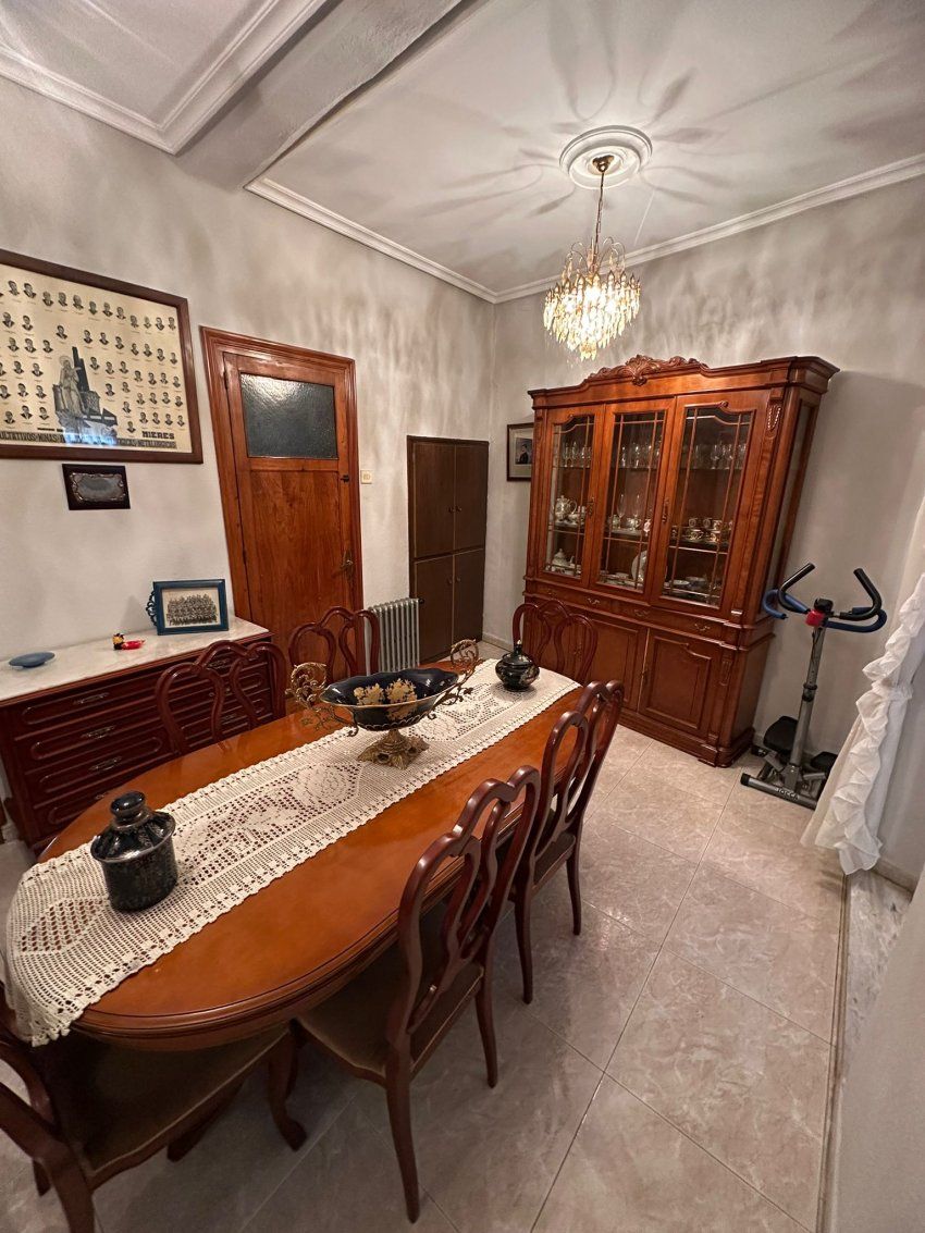 9f5b4a45 2935 4525 bea0 4af2f067bb61