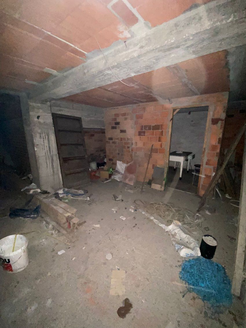 Local comercial en La Felguera   Jesús F