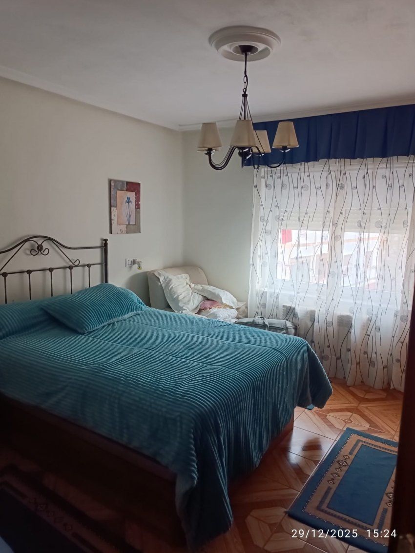 4e3ee2ab db22 44cc a5cd a0a284046928