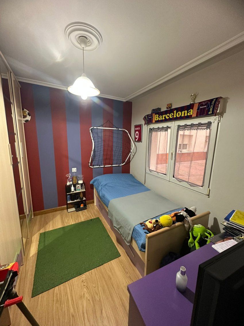 35187826 de1b 4598 869f 56a82e0b3554