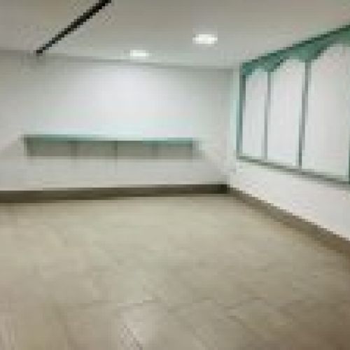 Local comercial en alquiler   Calle Dorado, Sama