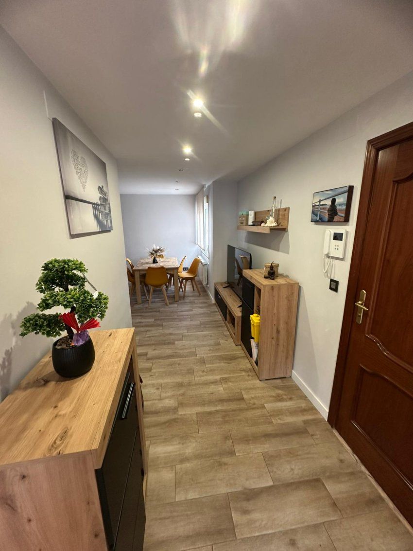 e7fb3eee fa97 49a6 9122 8986a3da01f4