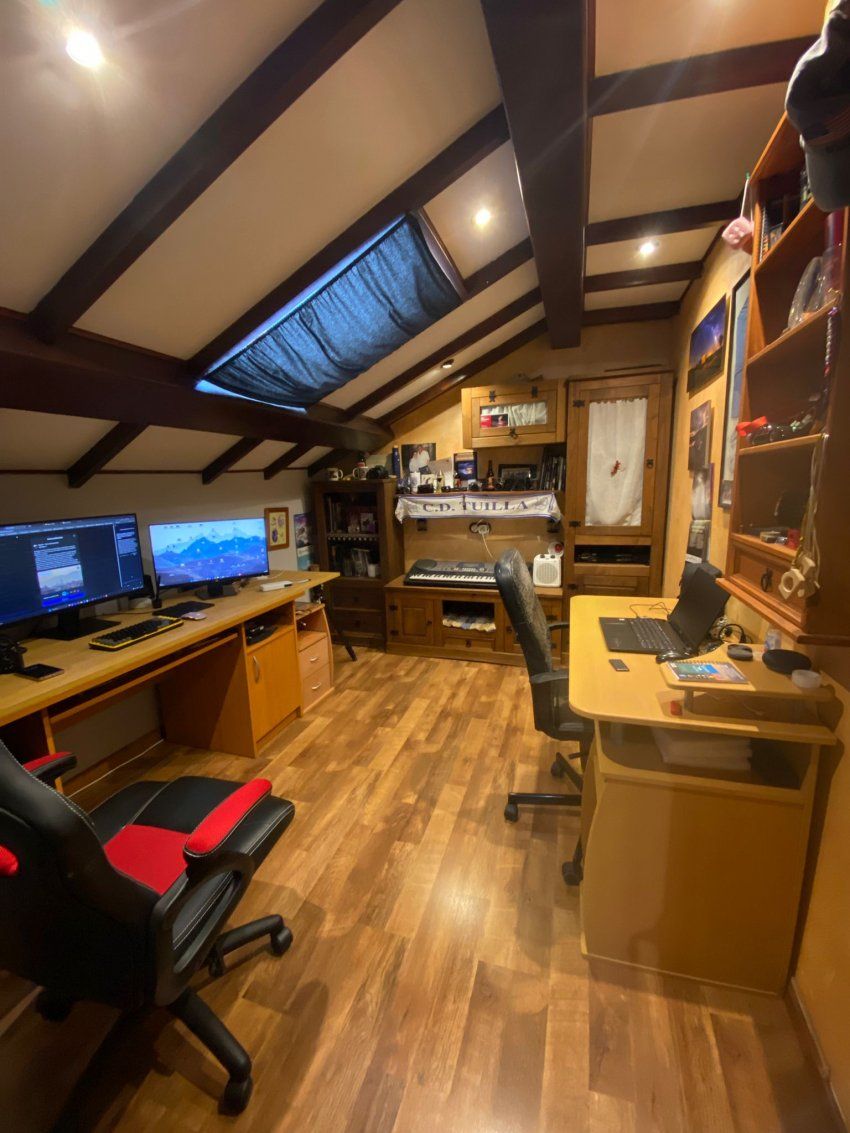 6e7edcaa 551c 4d04 888c be111d8b08bb