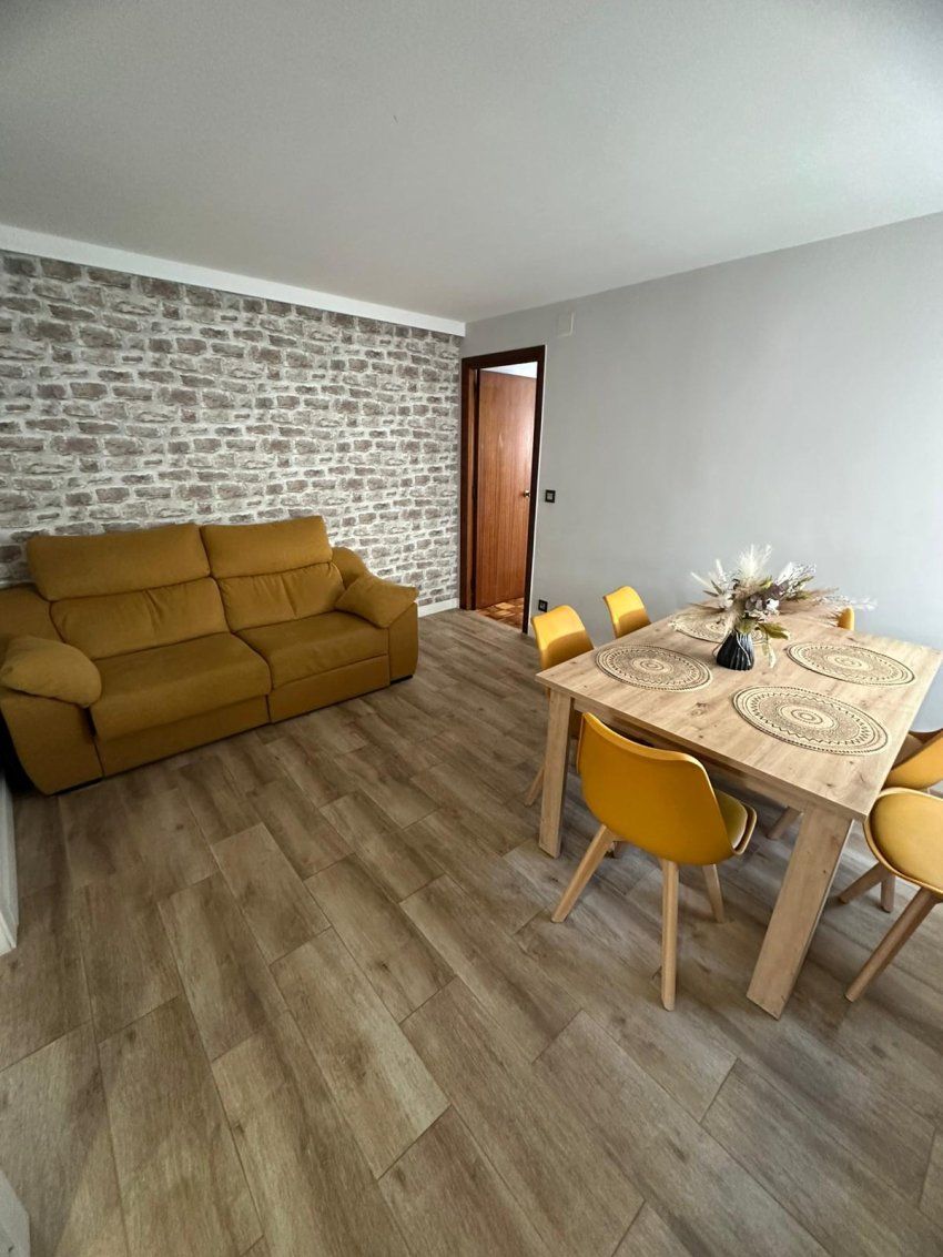 fc17365c 5bd9 4b5e b179 4db2ecf15d1e