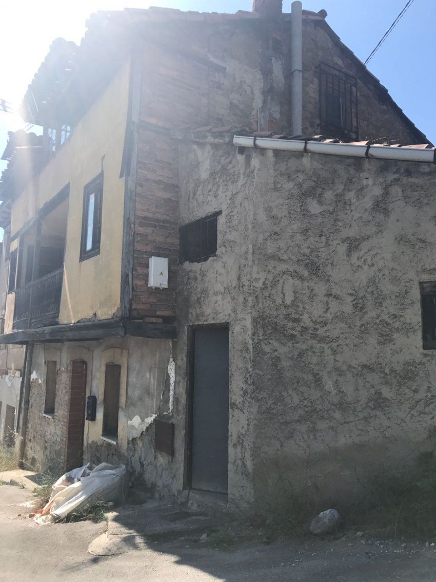 Casa para reformar en La Felguera