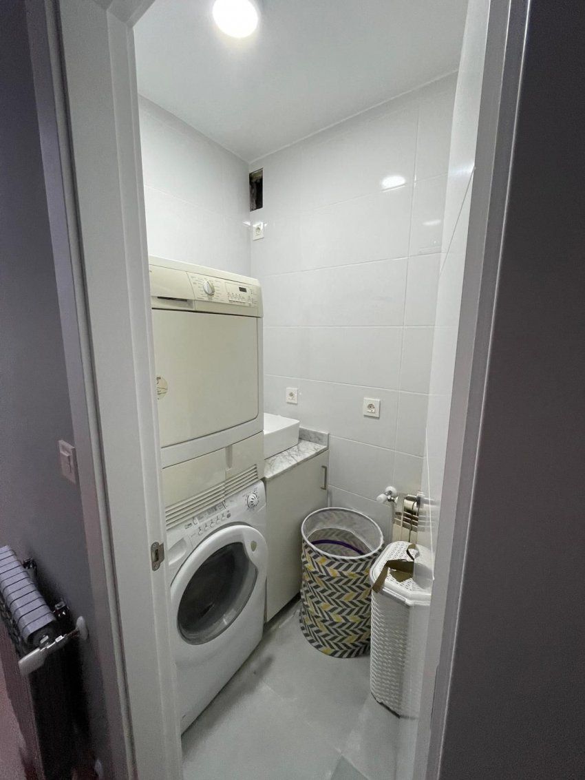 54ad5326 64fe 4b0d a1e5 eda61ffbd917