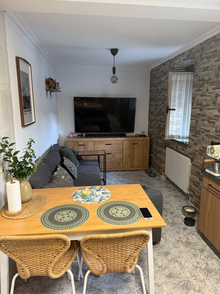 d905c8d1 0e6b 4d10 b849 ea075fa84df7