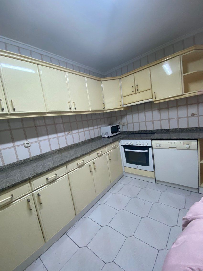 5ba7b4e4 6d02 4d86 bbc7 cc5423f19985