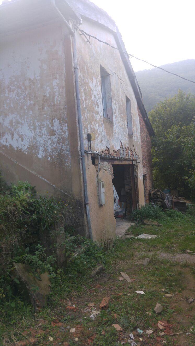 Casa a 4 km de Sotrondio   La Rebollada