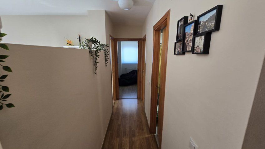 b4725dbe 0c04 44ec ac22 c77367ce57ed