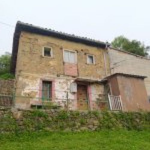 Casa pareada con terreno, cuadra y tená   S.M.R.A.