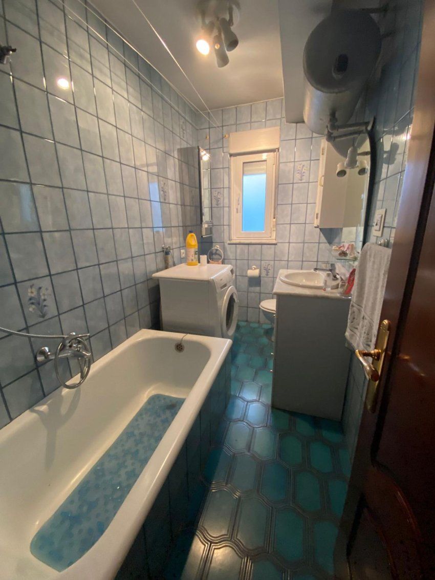 1e84e527 0ebd 4602 8f72 8feca72a238c