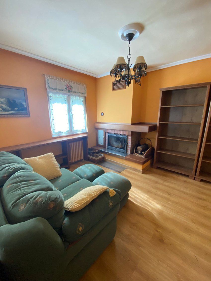 4085c357 0612 4c11 b5cd c6c09f3e7666