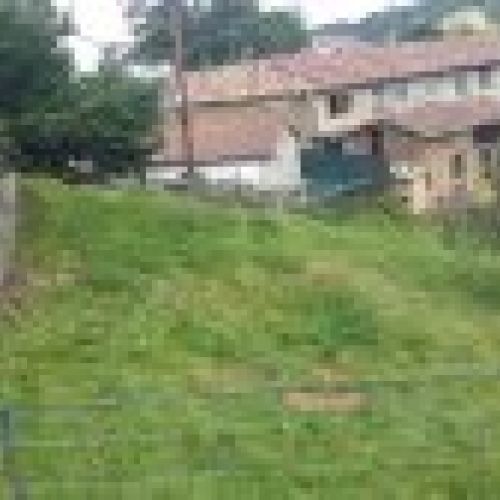 Casa a reformar en Langreo con terreno