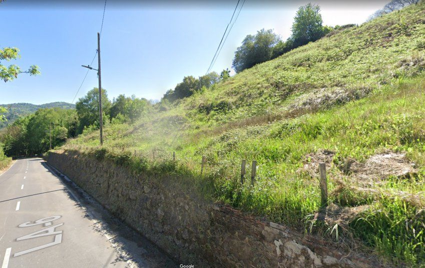 Finca no edificable   Ciaño