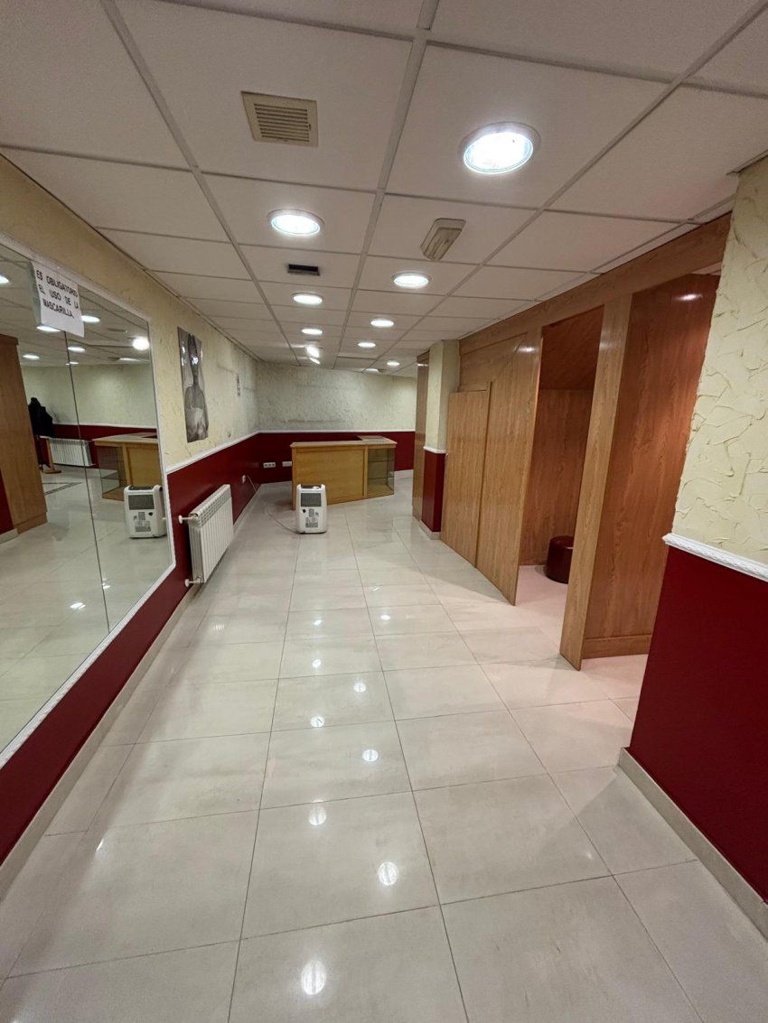 c73d131a 5ee4 4162 adbd 4c5d4ffd8723