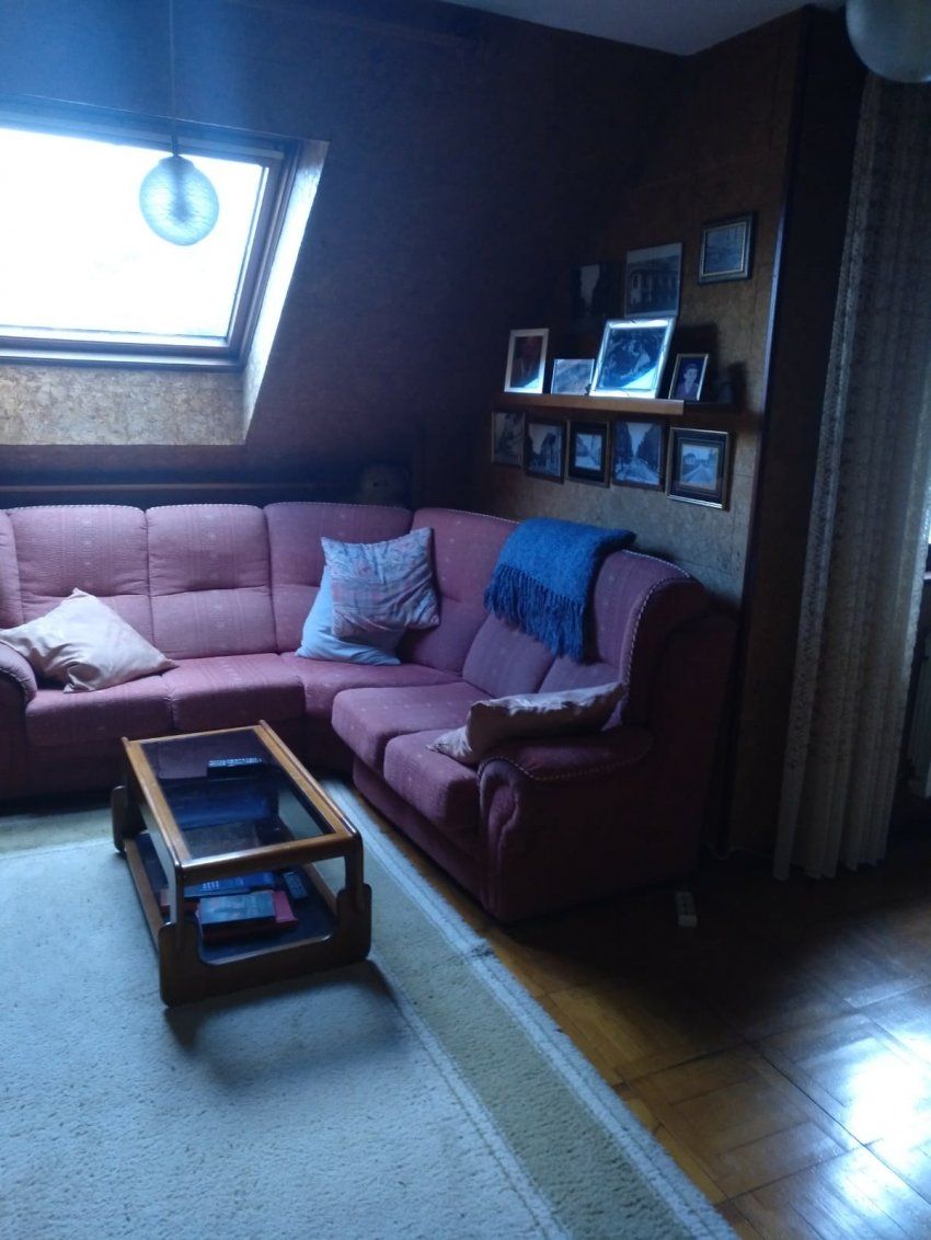 Amplio piso en La Felguera   Florez Estrada