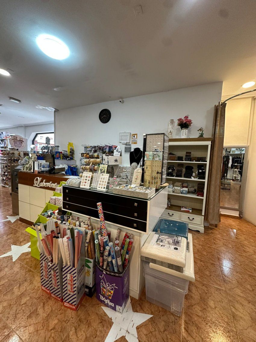 df5d018e 5dfb 410d aacb 53da4f66b0b7